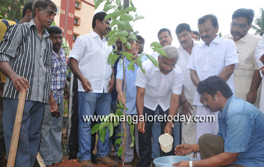lobo bejai13july2 2
